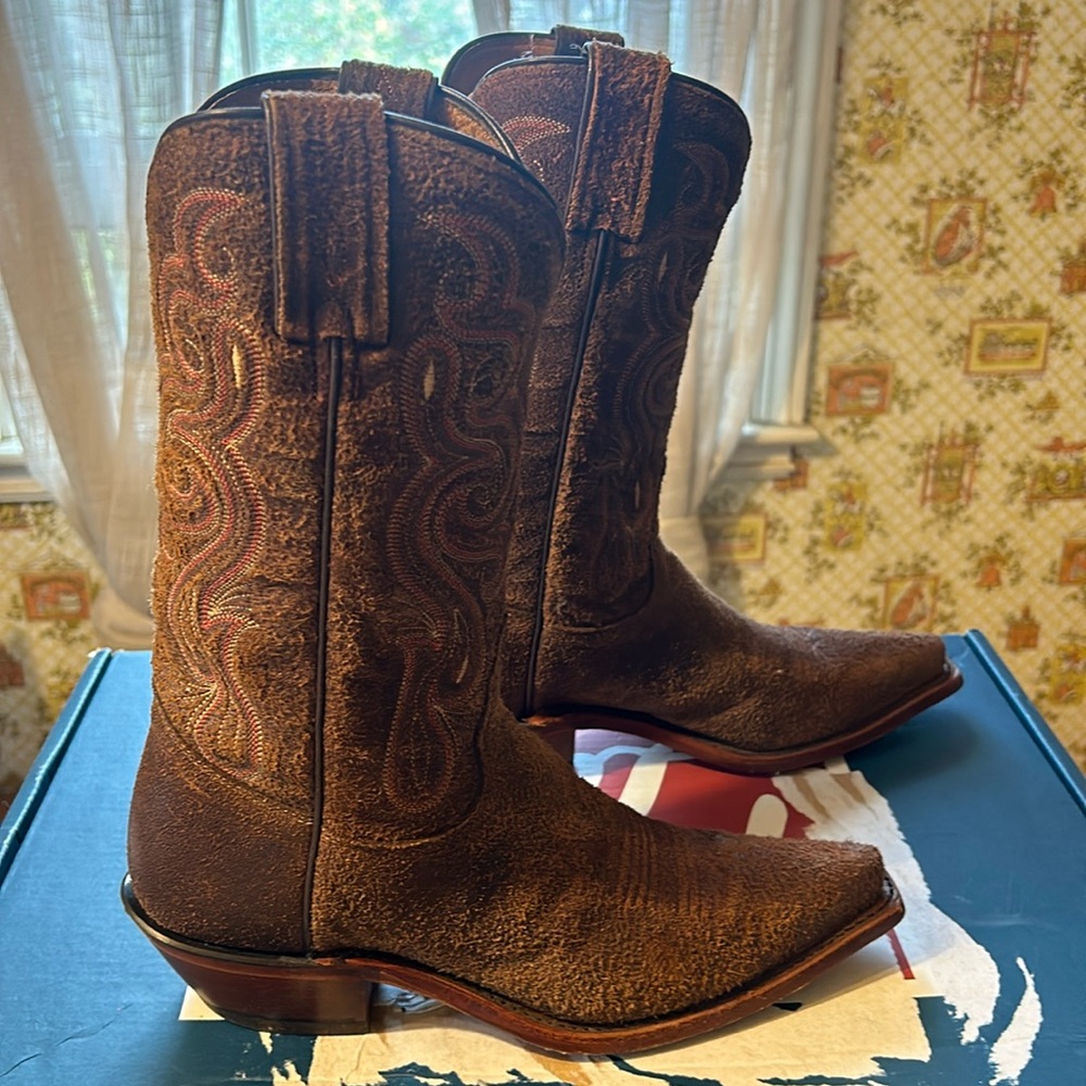 TONY LAMA-BROWN SUEDE COWGIRL BOOTS